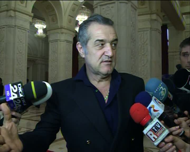 Gigi Becali are nevoie de GULER CERVICAL. Vezi pe cine ...