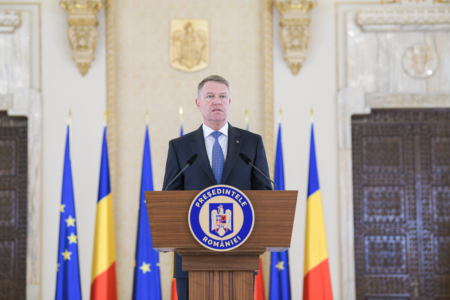 Concediu Paternal Zece Zile Libere In Plus Pentru TaÅ£i Klaus Iohannis A Promulgat Legea