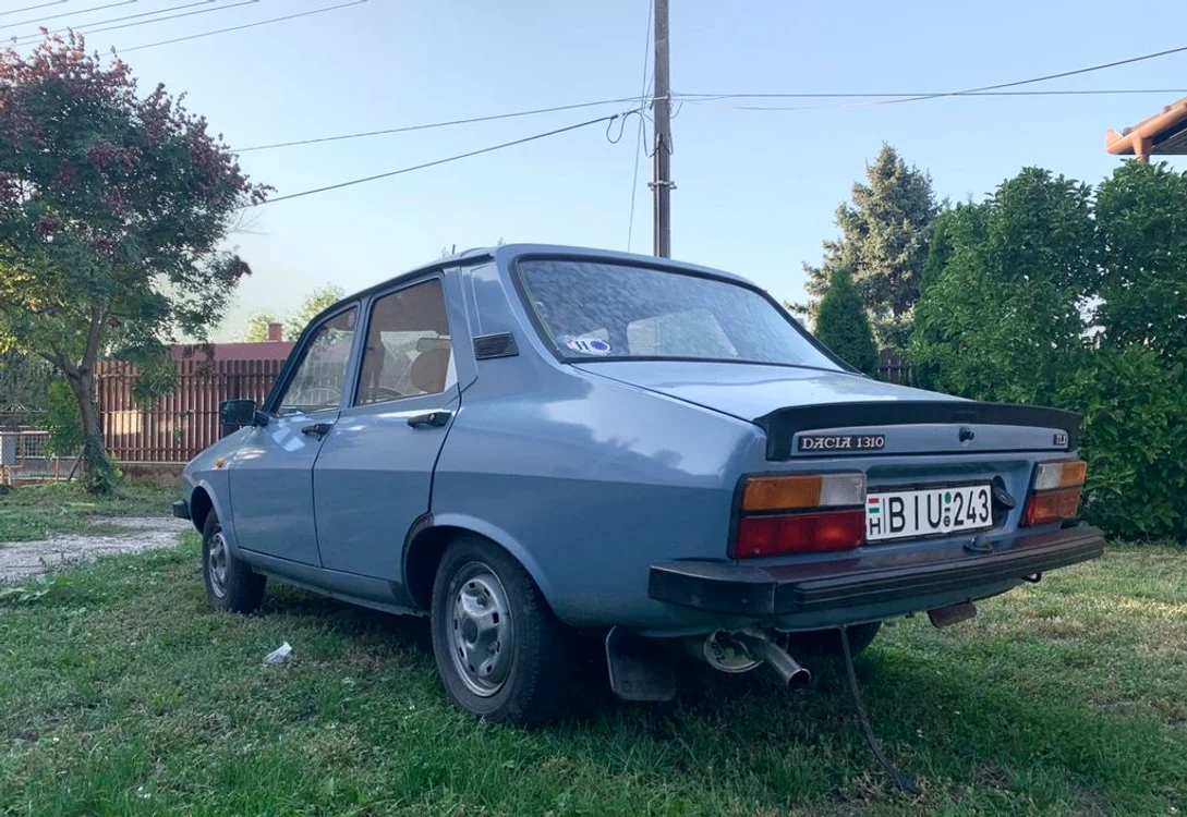 Cu cât se vinde o Dacia 1310 fabricată în 1989 la Budapesta. Ultima mașină a ieșit din fabrică în 2004