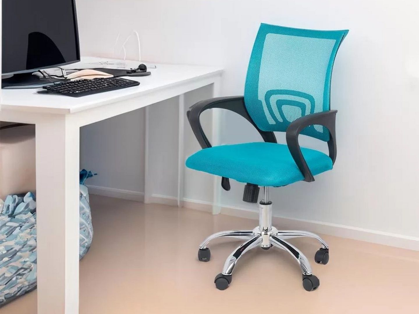 Un scaun ergonomic poate „îmbrăca” numeroase forme. Iată câteva exemple!