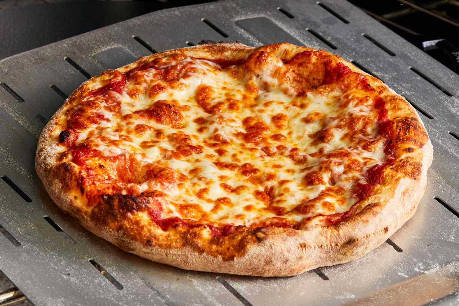 Românii comandă o pizza la fiecare trei secunde! Suntem pe locul doi în lume în ceea ce privește numărul de comenzi al acestui tip de fast-food