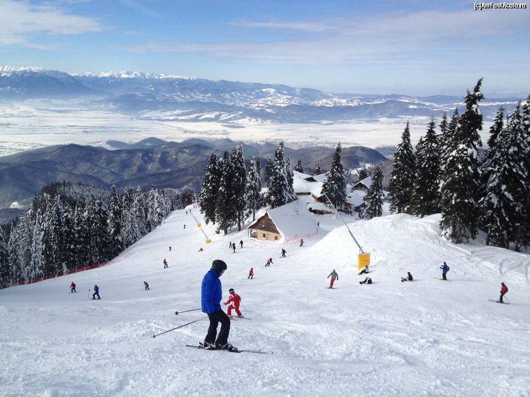 Sezonul de schi, aproape închis înainte de vacanța elevilor. Ce pârtii din ţară s-au închis