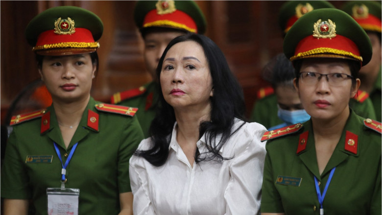 Una dintre cele mai bogate femei din Asia, condamnată la moarte. Avea peste 4 miliarde de dolari ascunși în subsolul casei