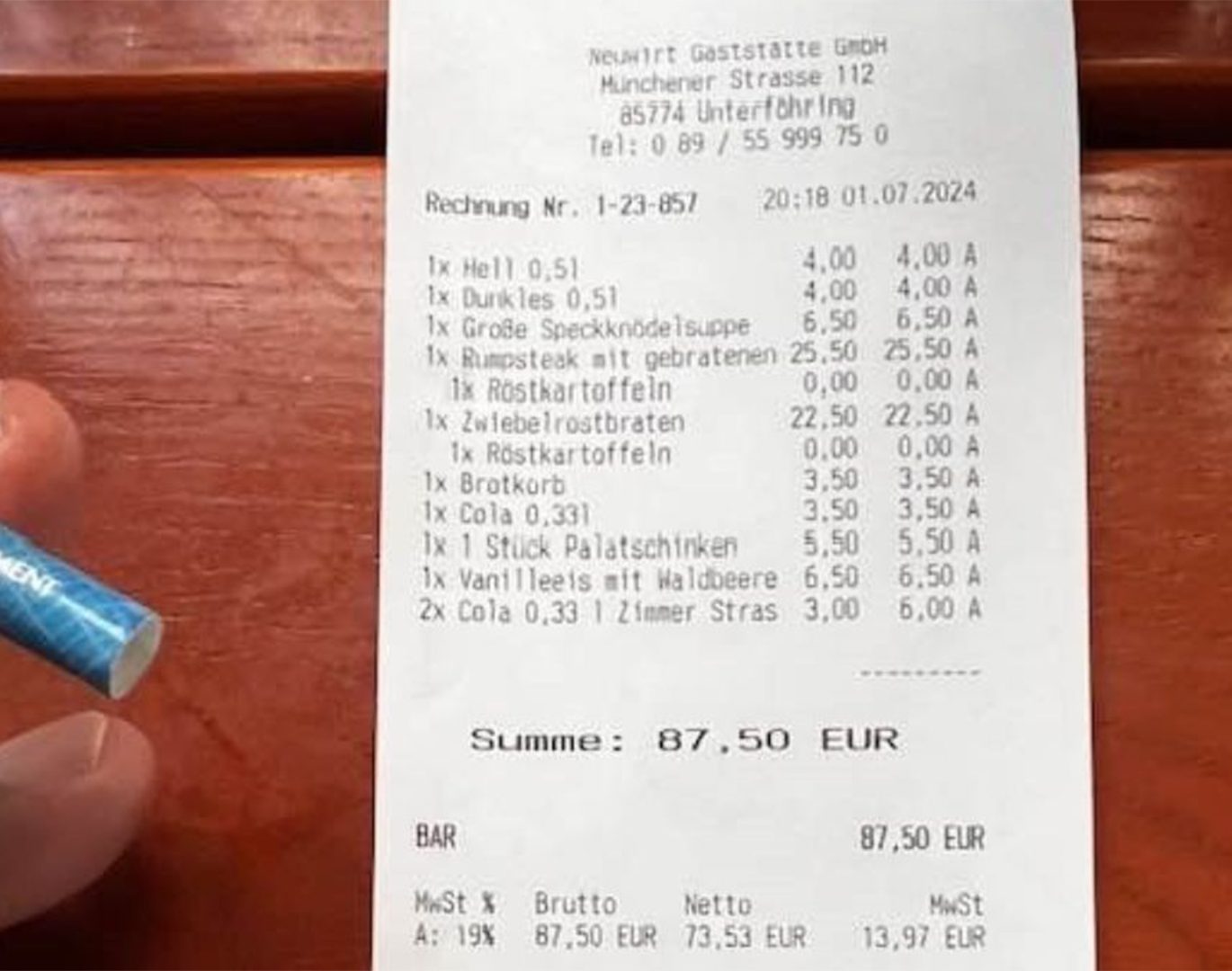 EURO 2024. Prețul uriaș plătit de un român pentru o supă cu găluște în Germania: „Mai bine veniți cu mâncarea de acasă”