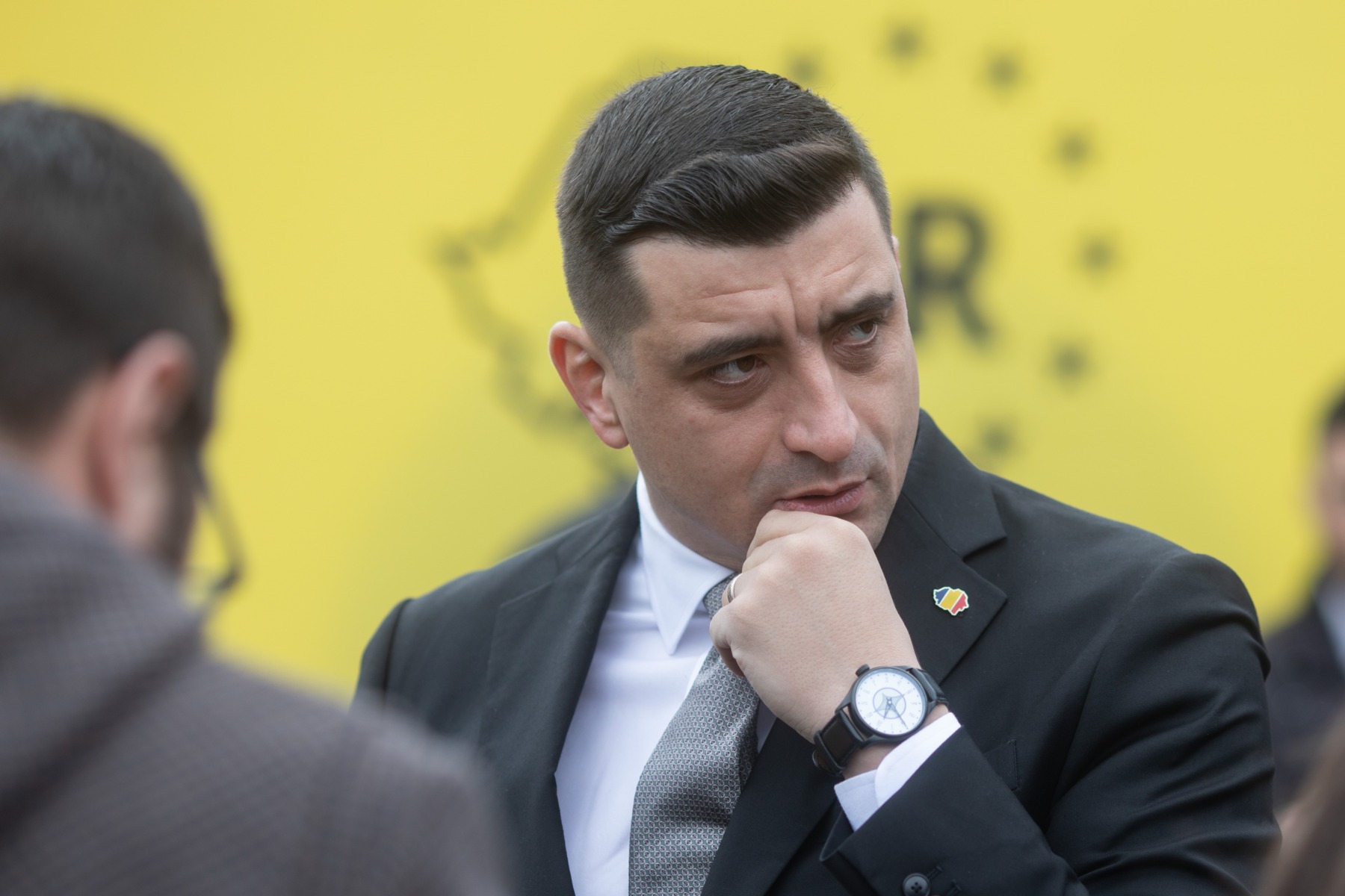 George Simion dă marea lovitură partidului SOS România. AUR şi-a anunţat propunerea de guvern, iar la Interne figurează omul de bază al Dianei Şoşoacă